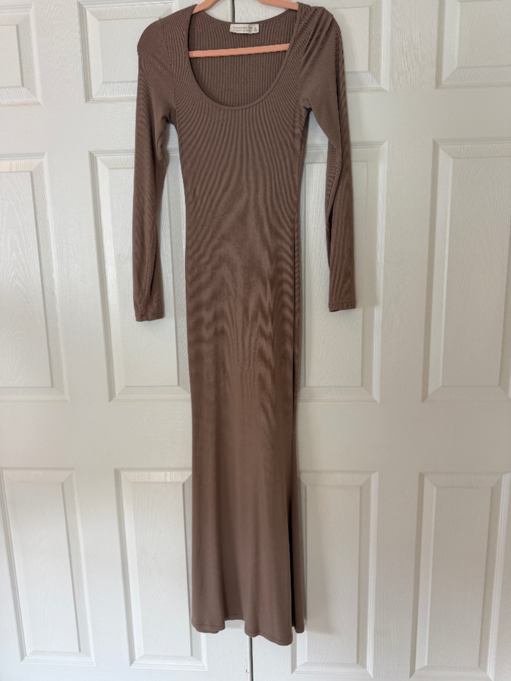 Abercrombie & Fitch Beige Long-Sleeve Maxi Lounge Dress Sz. S